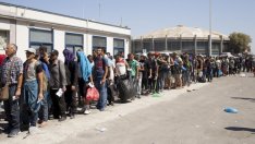 Гърция поиска съдействие от ЕК за връщането на 1450 мигранти в Турция