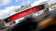 Инвеститорите се опариха от късите продажби на акции на Tesla