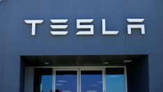 Tesla губи и инженеринговия си ръководител 