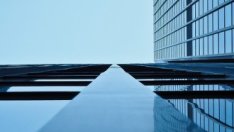 Отдръпват ли се международните инвеститори от българския пазар на бизнес имоти?