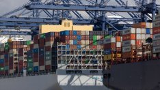 Без много шум Китай освобождава от мита една четвърт от американския внос