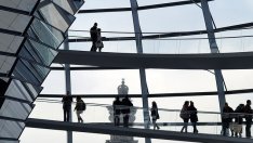 Какви са решенията за нарастващото несъответствие в уменията на работната сила?