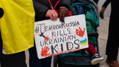 Разделенията в Запада заплашват Украйна