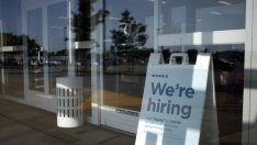 43% от служителите в света са готови да напуснат работа заради по-висока заплата