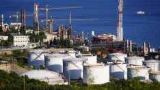 ЕЦБ: Постоянно поскъпване на петрола може да изтрие под 1% от БВП на еврозоната