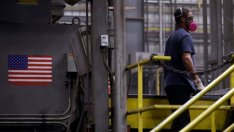 Производството в САЩ нараства с най-бавния си темп от две години насам