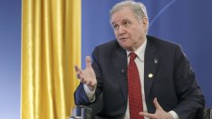 Виско от ЕЦБ: Поевтиняването на енергията трябва да помогне за укротяване на инфлацията