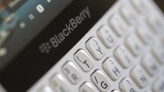 BlackBerry отчете по-силни от очакванията тримесечни резултати