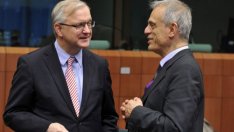 Кипър ще получи 10 млрд. евро спасителна помощ