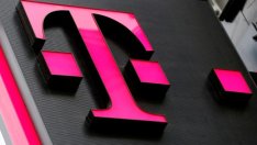 T-Mobile US зарадва инвеститорите с повече нови абонати