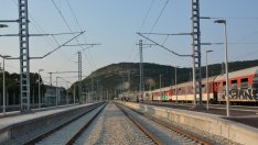 Заплатите на железопътните работници се увеличават с почти 20% от 1 януари 