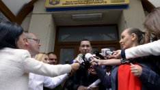 Виктор Понта бе обвинен във фалшифициране на документи и пране на пари