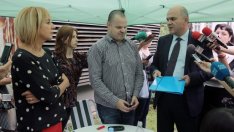 Организации на хора с увреждания излизат на два протеста