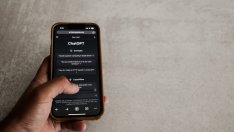 OpenAI: ChatGPT отново работи след срива