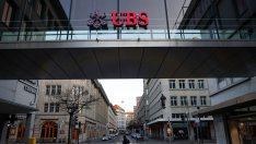 UBS дава приоритет на интегрирането на инвестиционния бизнес на Credit Suisse