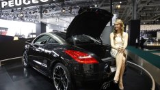 Peugeot-Citroen и Mitsubishi спират производството си в Русия