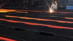 Желязната руда е напът да запише най-губещата си серия от 7 години насам