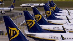 Печалбата на Ryanair е засегната от покачващите се цени на петрола 