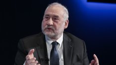 Стиглиц: Увеличаването на лихвите убива икономиката