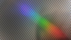 Купувачът на най-големия британски завод за чипове има силни връзки с Пекин