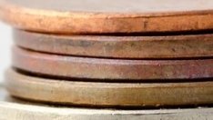 Пенсионните дружества няма да изплащат средна пенсия от 30 лева