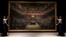 Картината на Бански “Devolved Parliament” беше продадена за 12,2 млн. долара