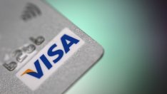 Visa надмина очакванията за печалбата си