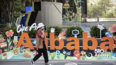 Китай планира да забрани на компаниите си да се листват в чужбина