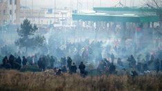 ЕК предлага Полша, Латвия и Литва временно да не спазват правилата за миграцията