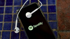 Google позволи на Spotify да ползва собствена система за разплащания