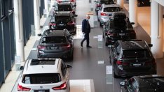 Кризата с чипове разбива надеждите за възстановяване на автомобилния сектор 