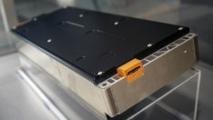 Какви са плановете на основните производители на батерии за електромобили?