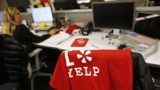 Yelp изненада пазара със силни тримесечни данни
