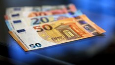 ЕС представи условията за отпускане на помощи по спасителната си програма