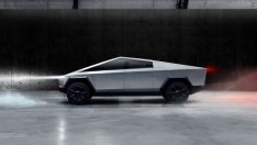 Новият пикап на Tesla - киберпънк експериментът на Мъск