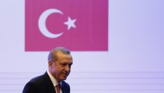 Натискът на Ердоган върху централната банка заплашва Турция с валутна криза