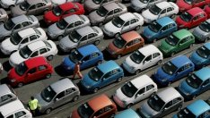 Тръмп отново заплаши да наложи допълнителни мита за европейските автомобили