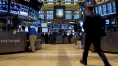 Goldman Sachs: S&P 500 ще спадне с 10%, преди да изпрати 2016 г. при 2100 пункта