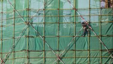 Строителството остава слабо и през октомври