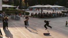 Младите в ЕС се тревожат най-много за цените, в България – за благополучието си