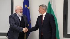 Тимерманс: България трябва да прояви гъвкавост за затварянето на въглищните централи