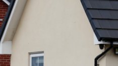 Чуждестранните инвестиции носят вина за рязкото поскъпване на жилищата на Острова