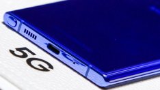 Печалбата на Samsung надминава прогнозите, но бележи силен спад