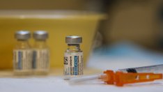 САЩ обмислят "пауза" за ваксината на Johnson & Johnson