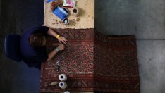 Испания спаси 296-годишна фабрика за ръчно тъкани пана от банкрут