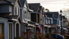 По-ниските ипотечни лихви тласкат нагоре броя на молбите за закупуване на жилища в САЩ