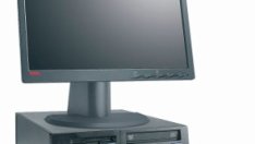 Печалбата на Lenovo се удвои след силни продажби в чужбина