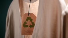 Какви са ползите от въвеждането на система за събиране на дрехи и текстил?