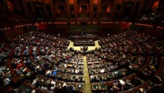 Италия прие ревизирания бюджет за 2018 г., който я скара с ЕС