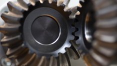 Производството на японските фабрики се размина с очакванията на икономистите